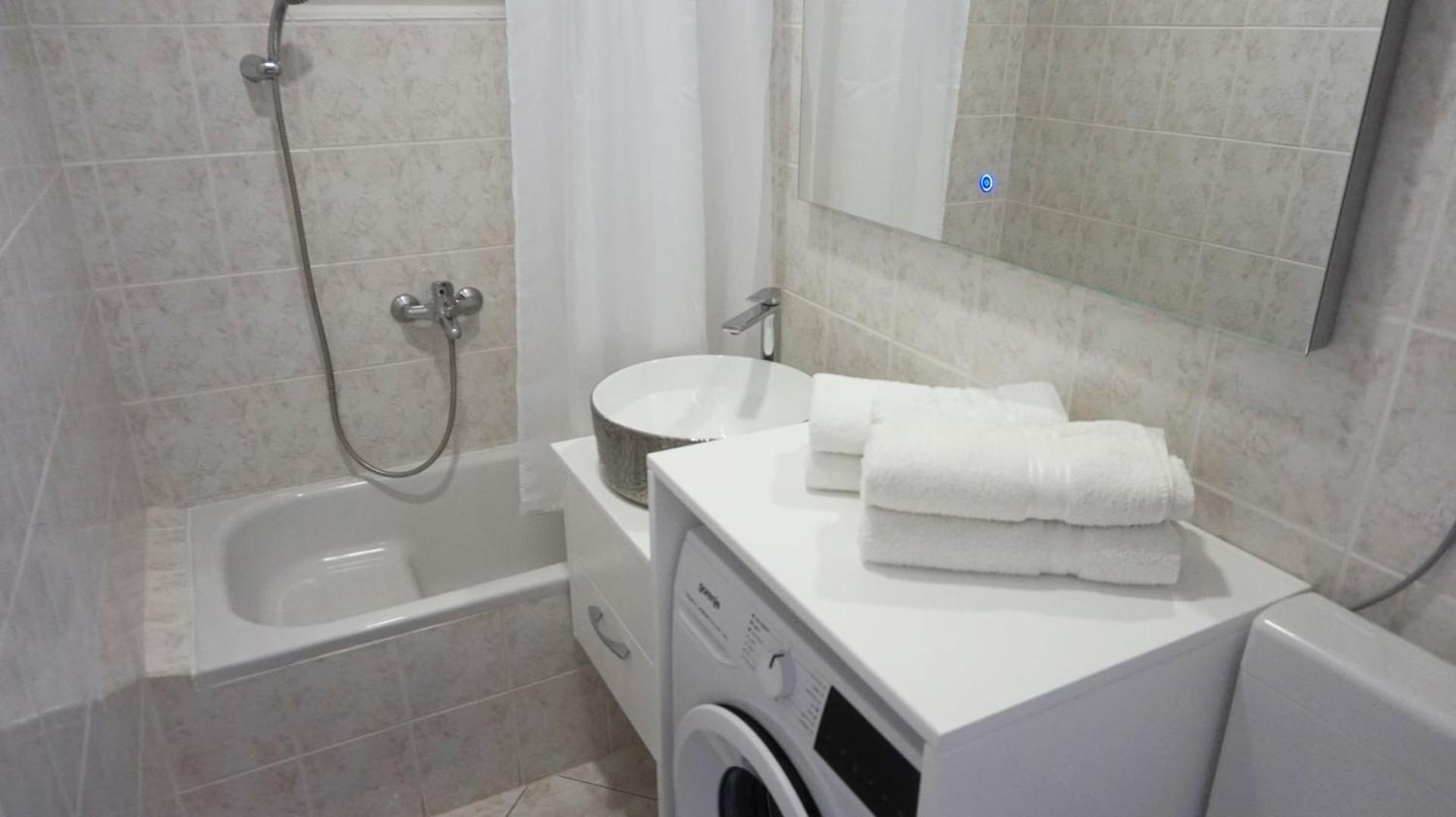 Apartment Krasna Baška Voda Exteriör bild
