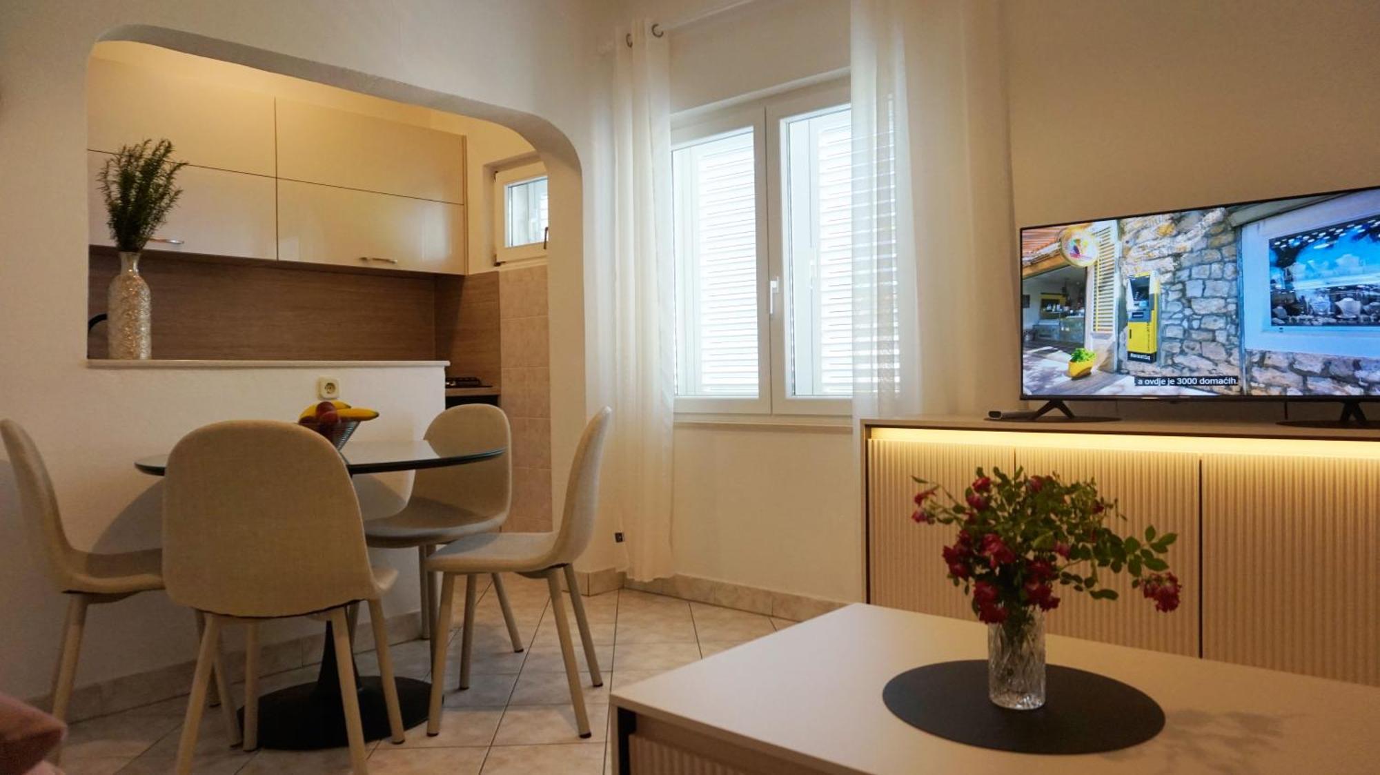 Apartment Krasna Baška Voda Exteriör bild
